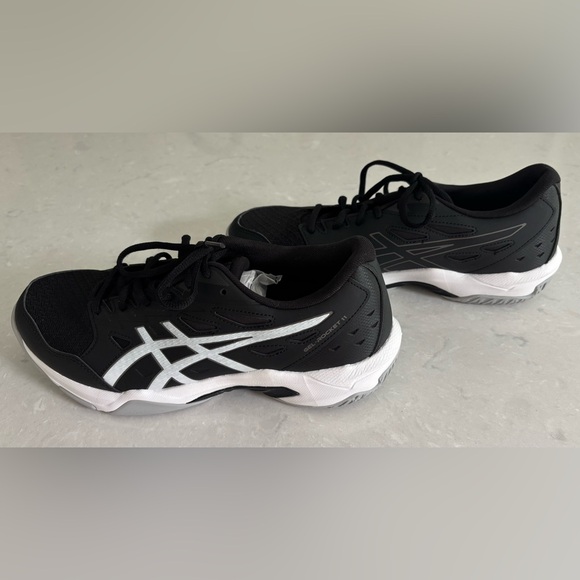 NWOT ASICS Men's Gel-Rocket 11 Volleyball Shoes, Size